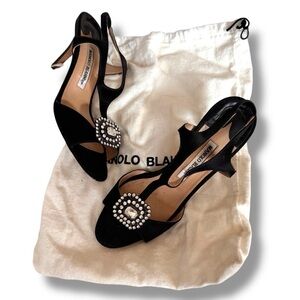 Manolo Blahnik Black Satin and Crystal Embellished Heels T-strap slingback pumps